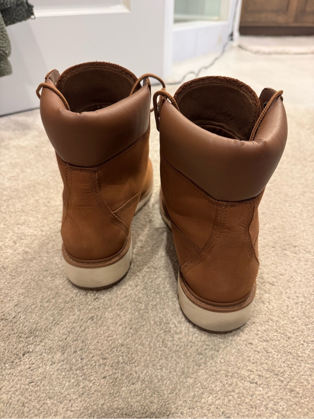 Women’s Tan Timberlands - Durable Lace-Up Boots - Picture 5 of 7